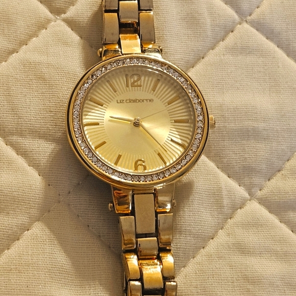 Liz Claiborne Ladies Goldtone Watch ☆ Removable Band ☆ Gemmed ☆ WR ☆ LC9008 ☆ - Picture 2 of 8